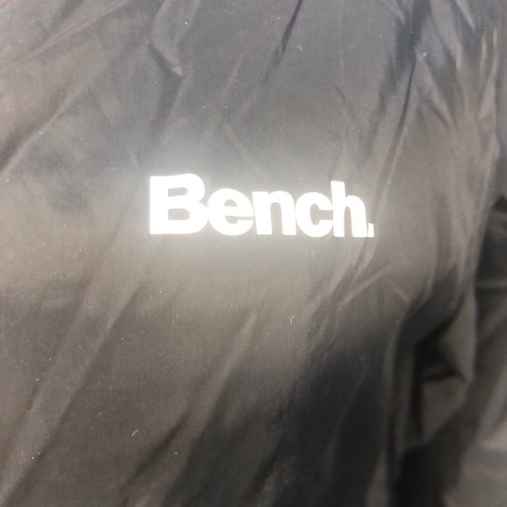 Bench Lightweight Hooded Windbreaker Jacket Size Medium - Picture 4 of 10